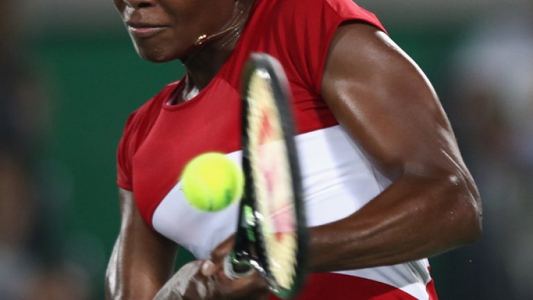 И накрая, дори Винъс Уилямс не е вечна. 36-годишната американка под номер 6 в ранглистата отпадна изненадващо от белгийката Кирстен Флипкенс в три сета