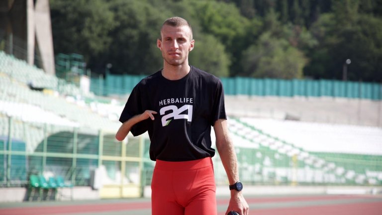 Световният шампион на 1500 м Християн Стоянов се готви  за победа