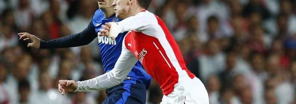 1423853-30473844-640-360berbatov