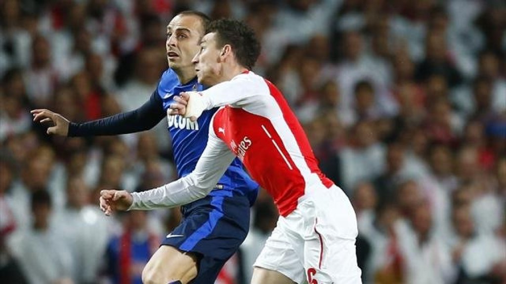 1423853-30473844-640-360berbatov