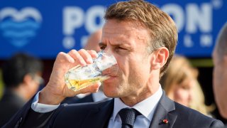 Или как идеята за месец без алкохол предизвика политически дебат в страната