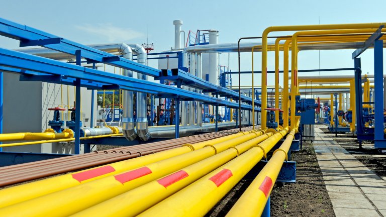 Руското правителство удължава доставките на втечнен природен газ към Германия