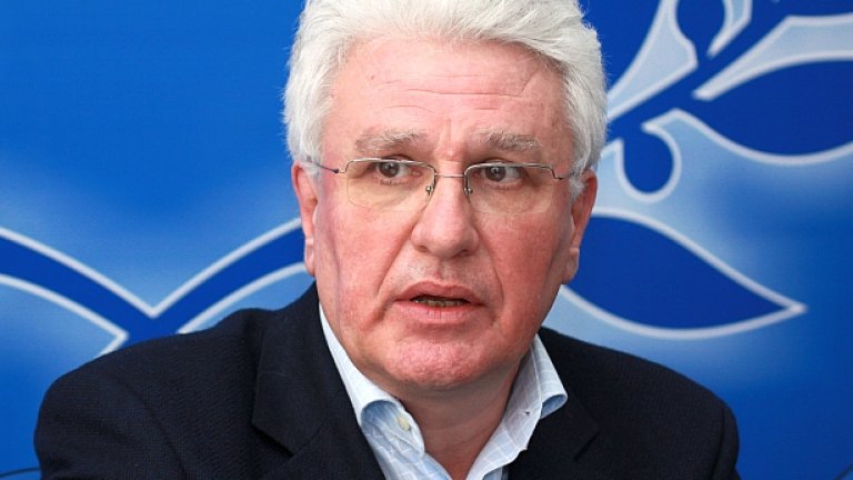 Христо Бисеров подаде оставка, като посочи лични причини