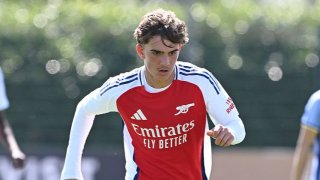Макс Дауман има уникалната възможност да се утвърди в състава на Арсенал (видео)