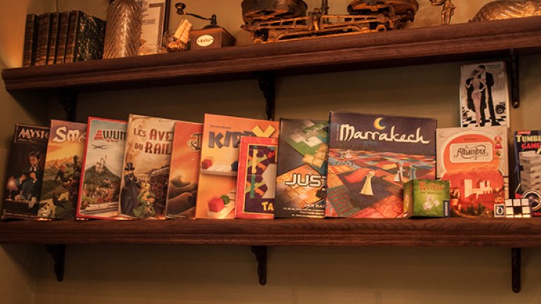 Цените им варират между 40 лв. и над 100 лв.