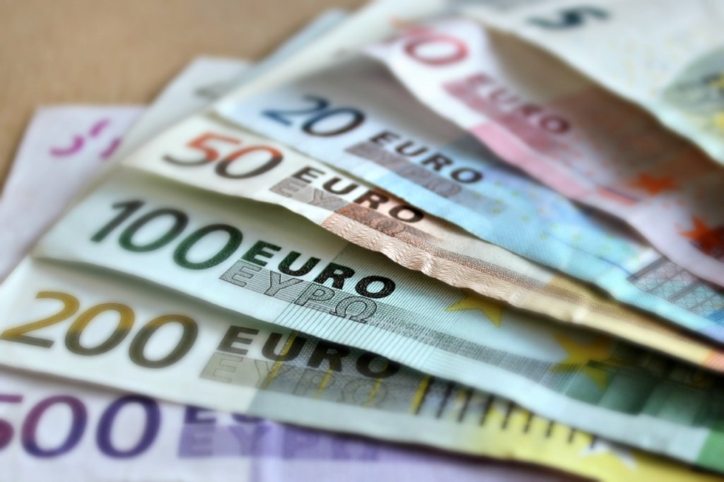 100-euro-63635