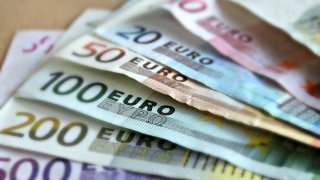100-euro-63635
