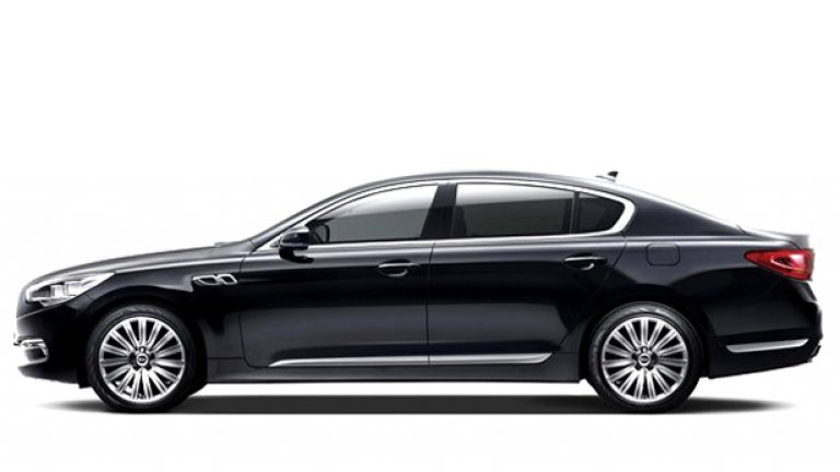 Елегантният седан е с размерите на 7-ата серия на BMW