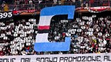 По-рано през сезона фенове на градския съперник Дженоа се подиграха на Сампдория за изпадането в Серия "Ц" с хореография с буквата "С", но в крайна сметка Самп се спаси.