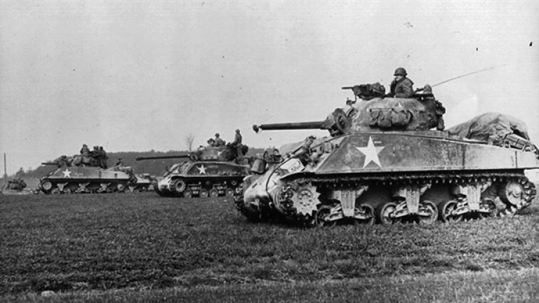 Русия държи около 40 000 военни в тила на Украйна, както твърдят западните служби