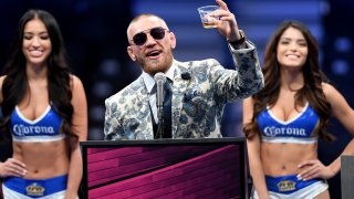 Повече от 85% от приходите на Конър Макгрегър идват извън октагона