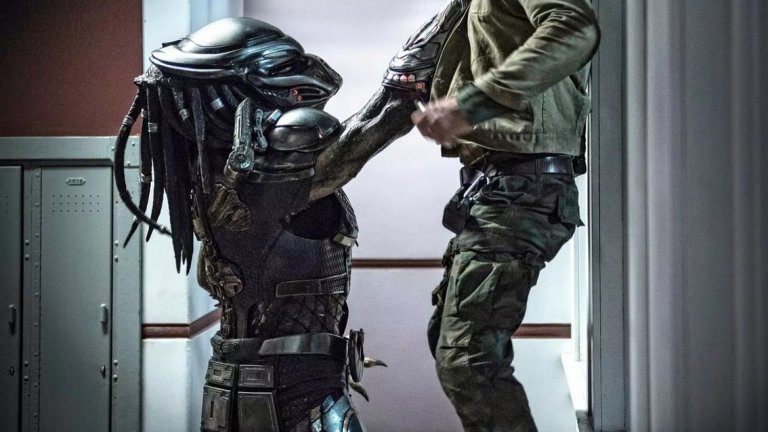 
Predator

Хищникът също ще ловува из "Дисниленд", но не е ясно кога и как. Последният филм - "The Predator" на режисьора Шейн Блек, се оказа по-скоро разочарование. За планираните му две продължения не се казва почти нищо.