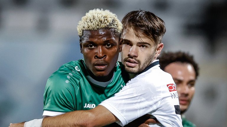 Лудогорец не се затрудни при гостуването на Славия