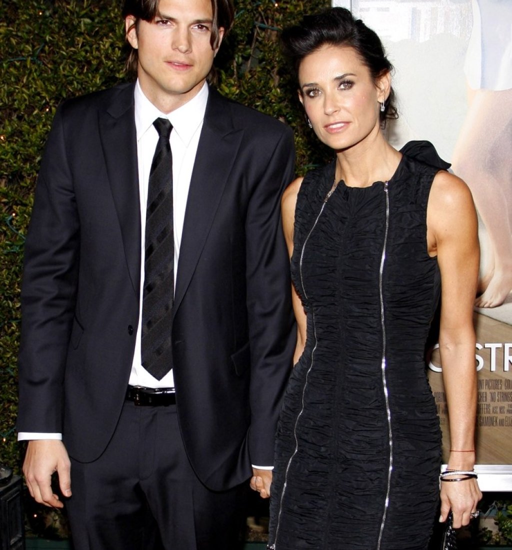 Деми Мур и Аштън Къчър се ожениха през 2005 година.