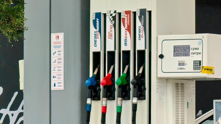 Ще минат месеци, докато започнат да се възтановяват доставките на петрол и газ