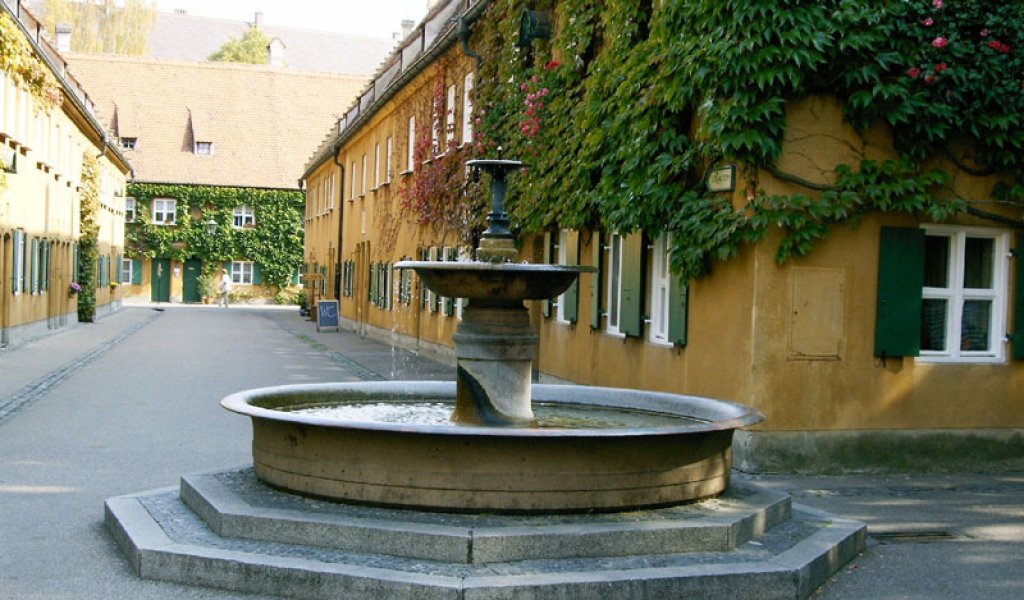 Fugger_viertel_brunnen