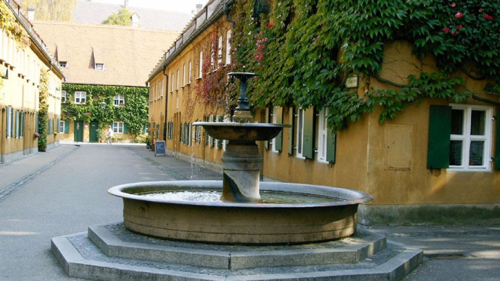 Fugger_viertel_brunnen