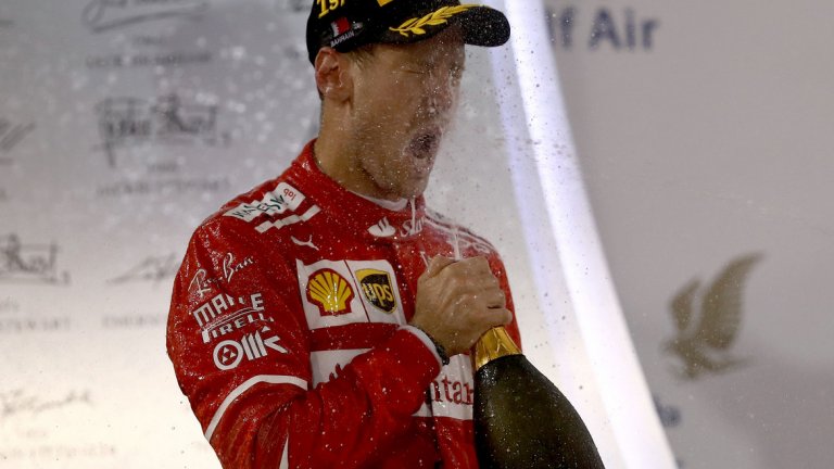 Последният път, в който един и същи пилот на Ферари спечели два от първите три старта през сезона, бе през 2004 г., когато това направи Михаел Шумахер.