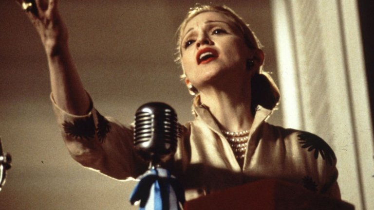 Мадона
Значими филмови участия: "Evita" (1996 г.), "Dick Tracy" (1990 г.), "Desperately Seeking Susan" / "Отчаяно се търси Сюзън" (1985 г.), както и над 20 други филми, повечето от които по-добре да бъдат забравени.