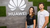 Всичко в сервиза на HUAWEI се случва бързо, лесно и много често безплатно.