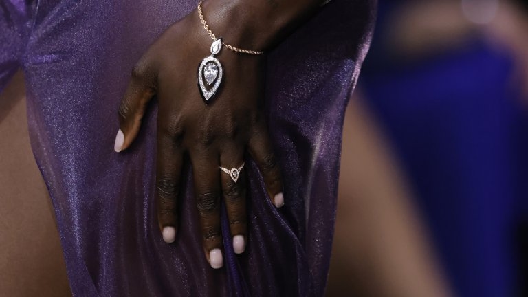 Най-заслепяващите бижута от модните ревюта за 2023-та