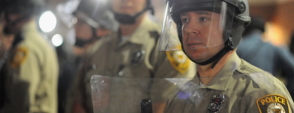 Protests errupt after Ferguson Mayor announces resignation of city Police Chief