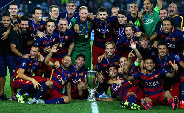 Това бе третият случай, в който два испански отбора спорят за Суперкупата – Севиля е участвал и в трите, а през 2006-а андалусийците победиха точно Барселона. 