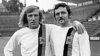 Шмуел Розентал (вдясно) с екипа на Борусия Мьонхенгладбах.