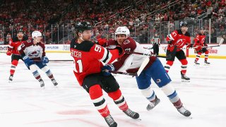 Ню Джърси записа осми пореден успех в НХЛ (видео)