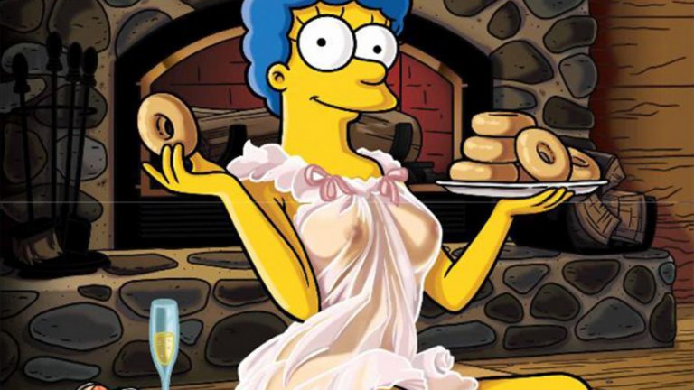 Мардж Симпсън е първият и до момента единствен анимационен персонаж, появил се на корицата на Playboy.
