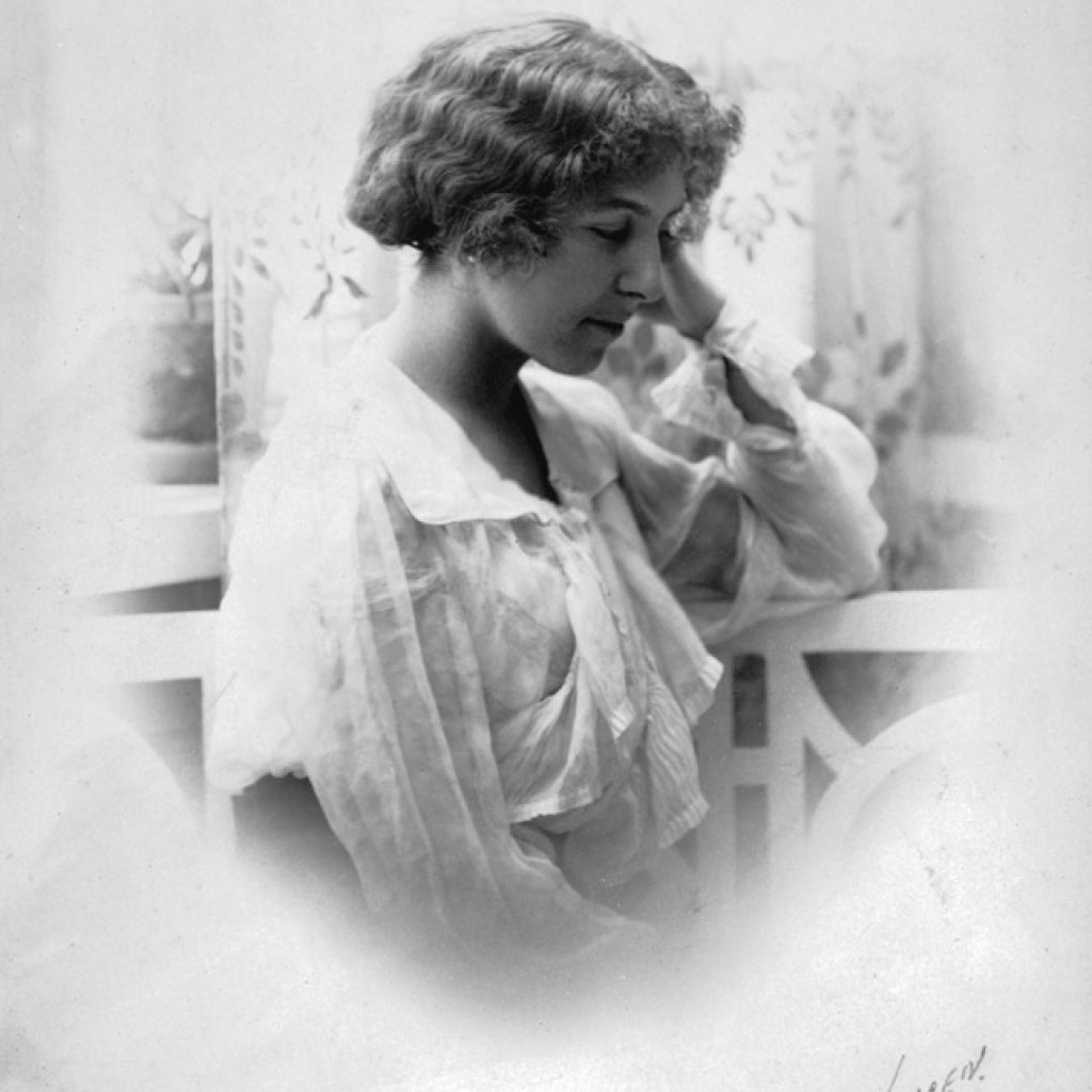 Karen_Blixen_1913