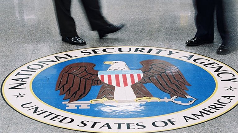Дигиталните хранилища на NSA с лична информация са ужасяващо ефективен инструмент за всеки, който реши да се разправи с политическите си противници.