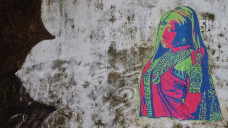 "Публиката има нужда да вижда по-нетрадиционни потрети на жени", казва художникът