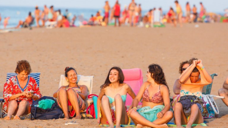 10 европейски дестинации, където с приятелките ви ще се почувствате в свои води
Вижте галерията