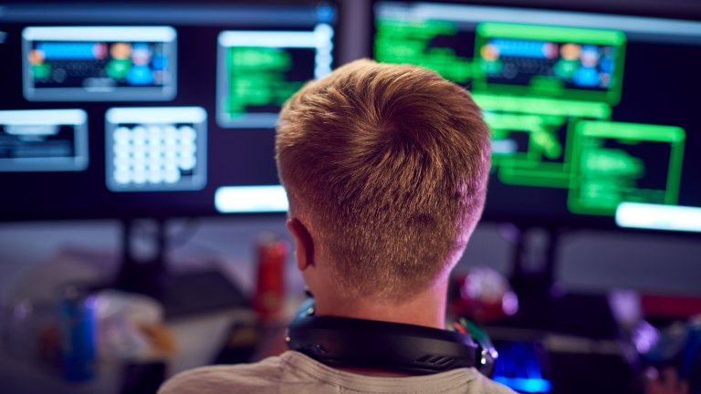 Атаката срещу онкоболницата в Хасково е довела до изтичането на данните на над 15 хил. души