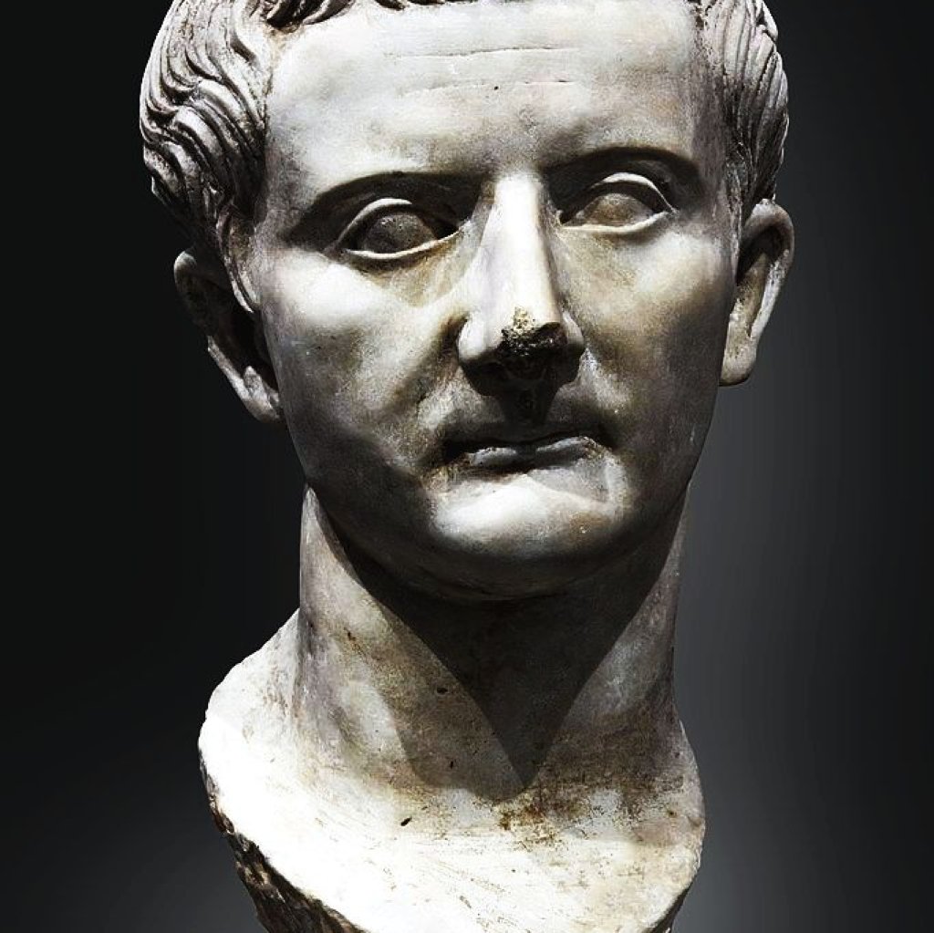 (Toulouse)_Tibère_-_Musée_Saint-Raymond_Ra_342_b