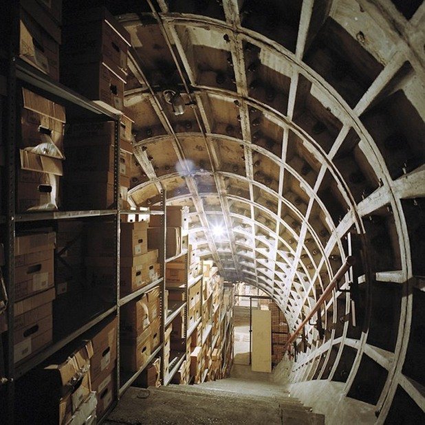 Бункер, превърнат в архив, Лондон, Англия