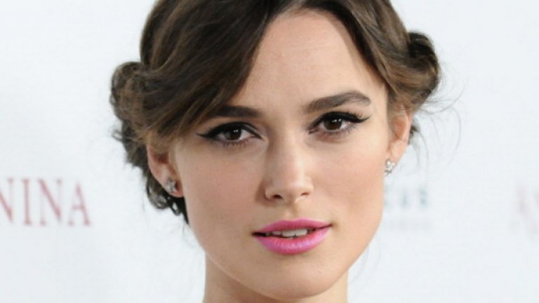 Ана Каренина
Повече от момичетата, които цитират Достоевски в оригинал, харесвам само тези, които са като Ана Каренина. Определено мъжете се страхуваме от тези жени, но сладостта на дори няколко месеца връзка с такава жена остават за цял живот.