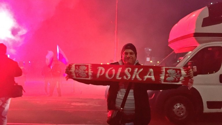 Критикуват управляващите в Полша за участи е в марш с неонацисти