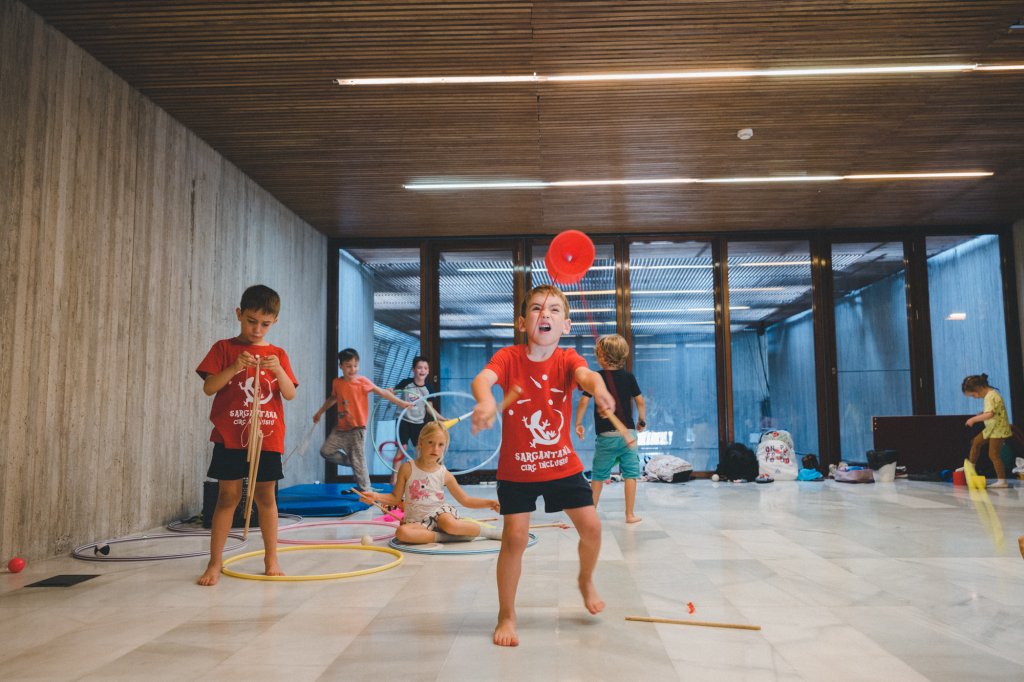 Социалният цирк като инструмент за приобщаване