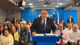 Лидерът на ГЕРБ обвини многократно премиера Кирил Петков в страхливост, като според него ПП изчакват опозицията да прокара решението за Северна Македония