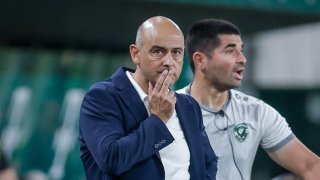 Феновете на Лудогорец поискаха оставка, Моци обеща решения