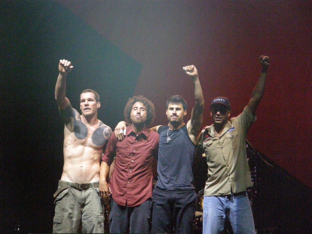 1280px-Rage_Against_The_Machine