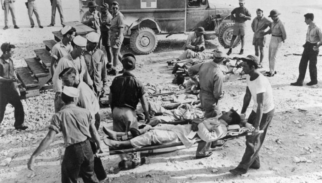 USS_Indianapolis-survivors_on_Guam