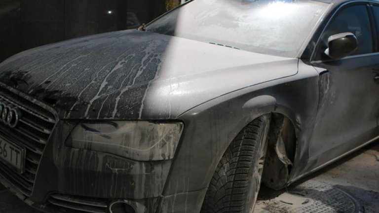 Запалиха колата на Майкъла