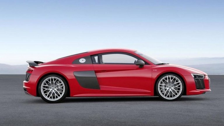 В Audi се отказаха от 2,5-литровия 5-цилиндров агрегат
