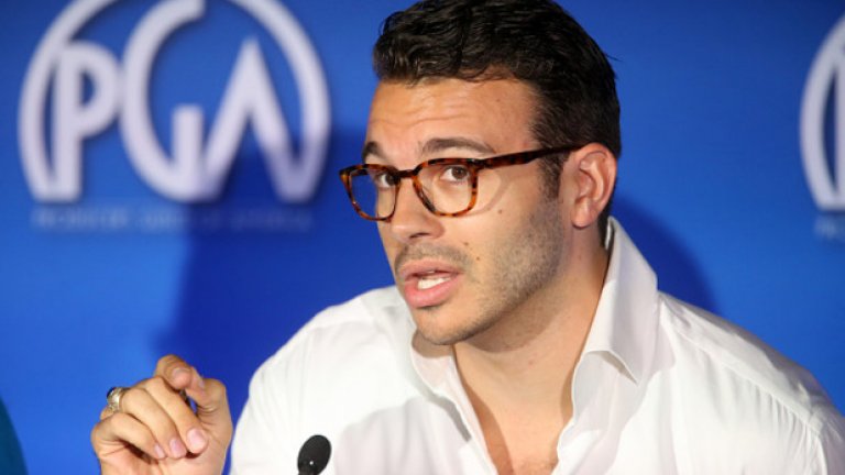 Чарли е син на директора на NBC Sports Дик Еберсол.