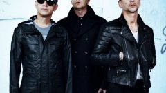 Depeche Mode винаги са били повече от колежанска радио сензация на 80-те. На всеки няколко години групата издава албум. Тъкмо приключиха концерта си през 2013 година покрай албума Delta Machine и пак започнаха концерти в Европа. Depeche e от групите, които никога няма да се разпаднат... Дано!