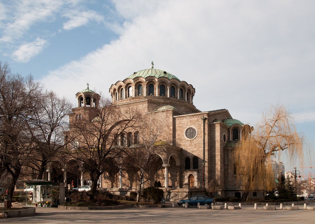1200px-StNedelyaChurch_Sofia