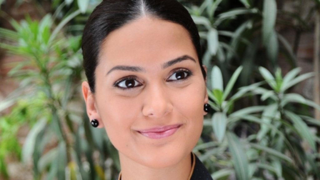 798275_berguzar-korel-tisic-a-jedna-noc-seherezada-serial-herecka-turecko-crop